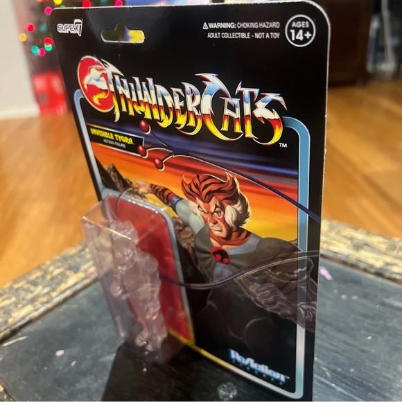 Thundercats Invisible Tygra Action Figure - Red - Picture 5 of 9